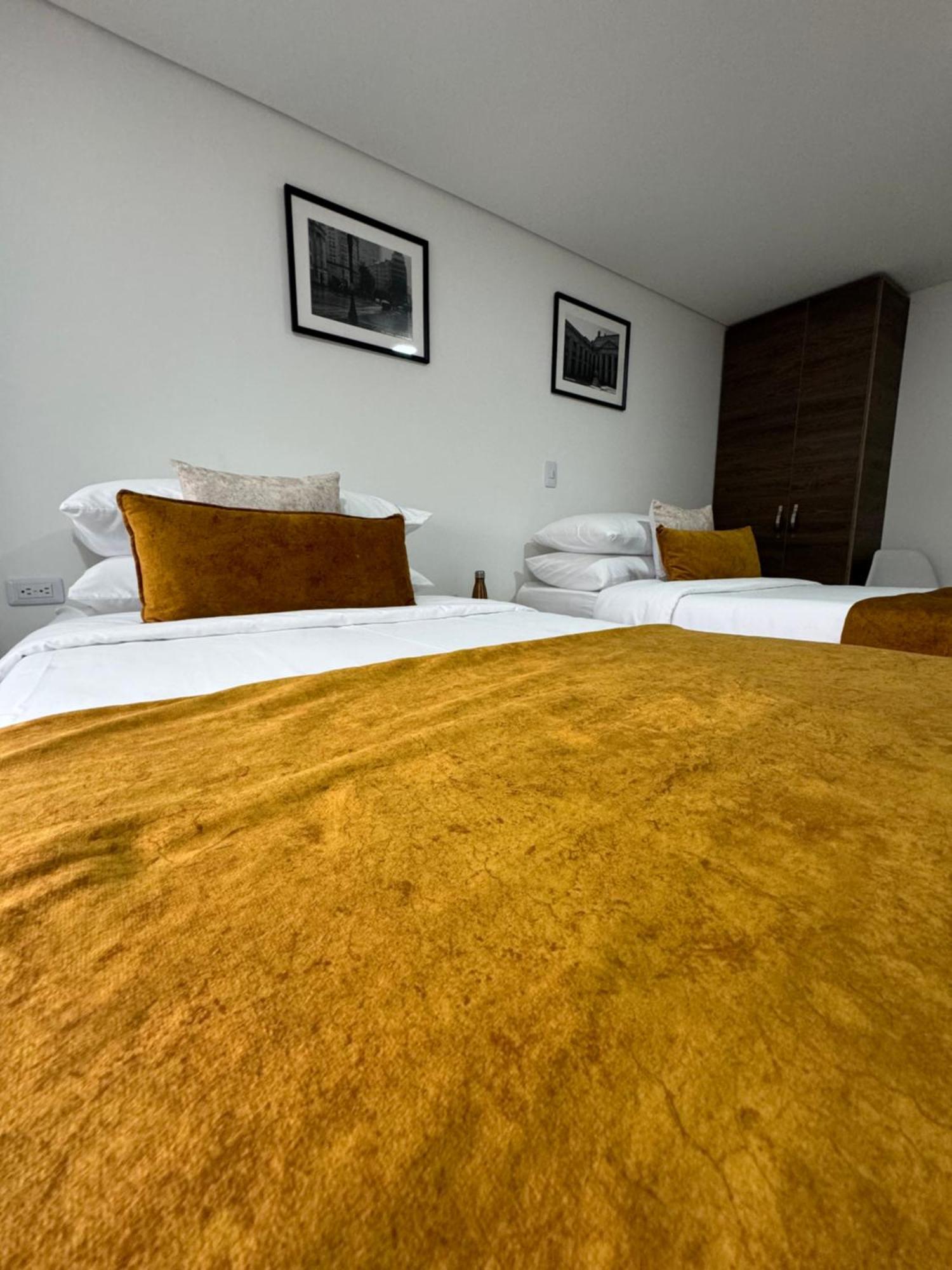 Hotel Wlh Gold Bogota Exterior photo